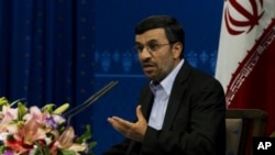 سیاسي ناکراریو د احمدي نژاد موقف کمزوری کړیدی