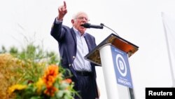 Bernie Sanders, U.S. Senator and Democratic presidential hopeful, speaks at the Polk County Democrats’ Steak Fry in Des Moines, Iowa, U.S. September 21, 2019. REUTERS/Elijah Nouvelage - RC1C42EF7680