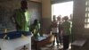 Référendum : les Centrafricains se rendent aux urnes, tirs et blessés à Bangui