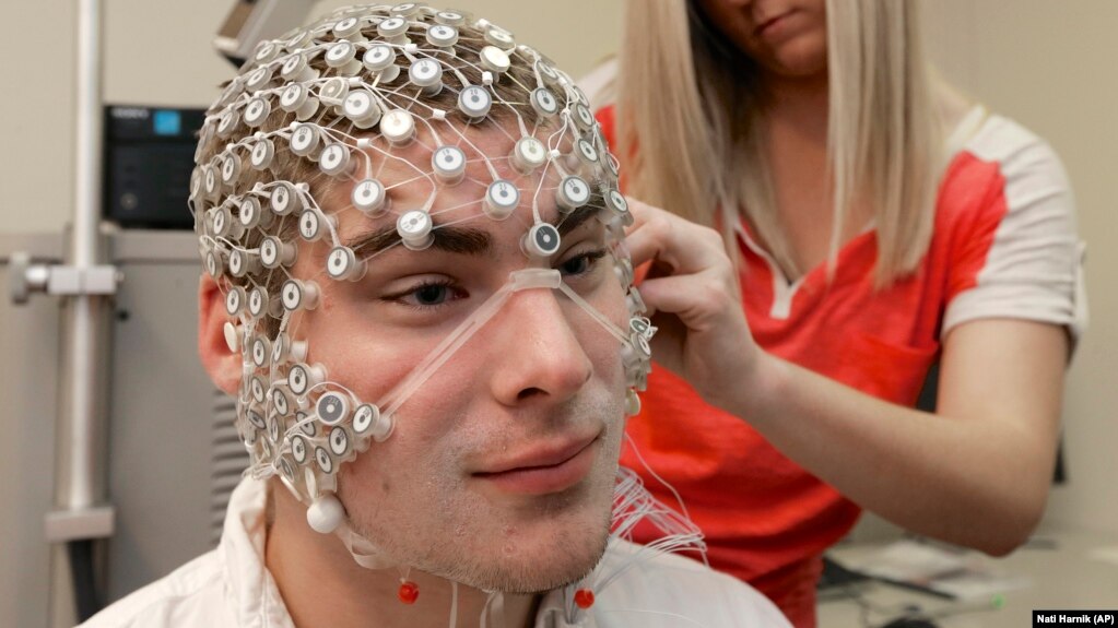 72E142BD-870C-4428-8EDA-524161F7BD42_cx1