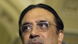 ديوان عالی پاکستان حکم مصونیت آصف علی زرداری از پيگرد قضايی در خصوص اتهامات فساد را لغو کرد