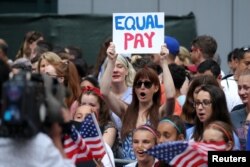 شکایت به تبعیض‌های جنسیتی در پرداخت دستمزدها