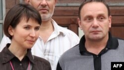 Юлия Приведенная и ее адвокат Михаил Трепашкин