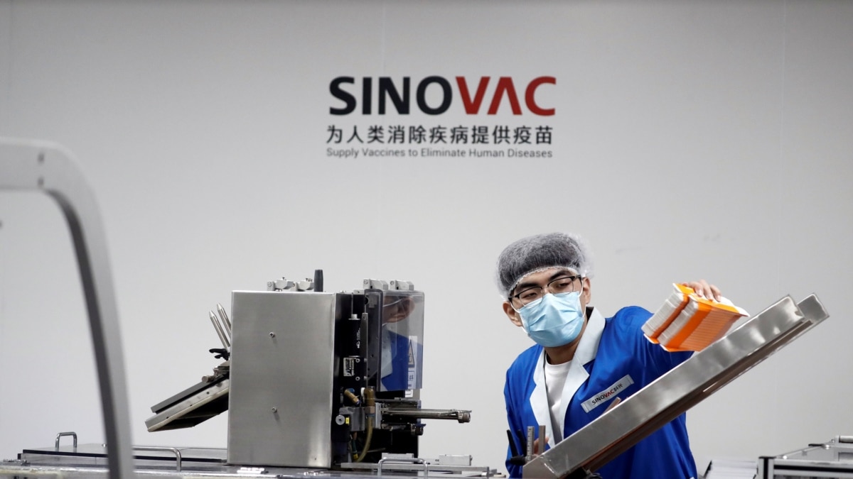 Philippines Targets Deal for 25 MLN Doses of Sinovac COVID-19 Vaccine