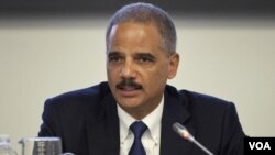 Holder ha testificado varias veces en el Capitolio sobre la operación de traspaso ilegal de armas a México.