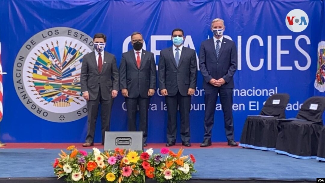 El enviado especial del Departamento de Estado de EE. UU., Ricardo Zúñiga, y el encargado de negocios de la Embajada de EE. UU, Brendan O’Brien, se reunieron este miércoles, 7 de abril, con el embajador Ronalth Iván Ochaeta.