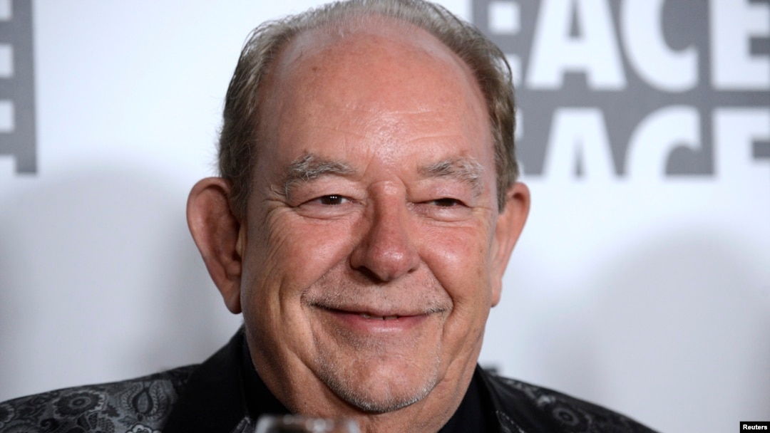 Television personality Robin Leach attends the 65th annual ACE Eddie Awards in Beverly Hills, California, Jan. 30, 2015. 