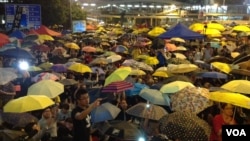 香港雨伞运动满月（美国之音海彦拍摄） 