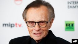 Larry King. (နိုဝင်ဘာ ၂၀၊ ၂၀၁၇)