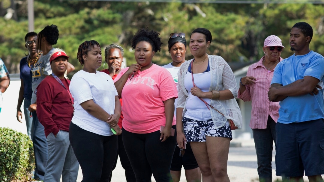 Qora tanlilar suratga tushmoqda