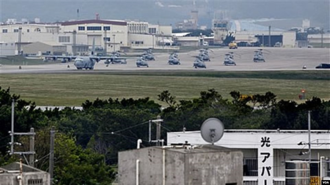 Pangkalan Marinir Amerika di Ginowan, Okinawa, Jepang (Foto: dokumentasi 2009).