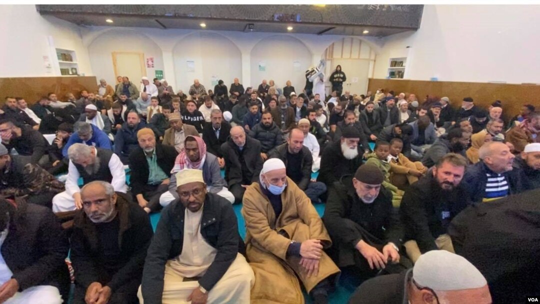 Muslimiinta Melbourne oo ciidaya