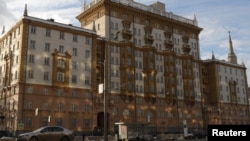 Будівля посольства США у Москве. Reuters.