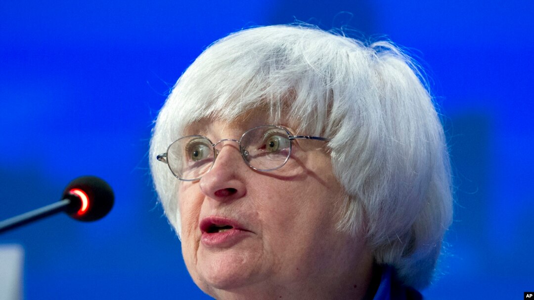 Gubernur Bank Sentral AS Janet Yellen berbicara dalam G30 International Banking Seminar, di markas besar Inter-American Development Bank di Washington, Minggu, 15 Oktober 2017.