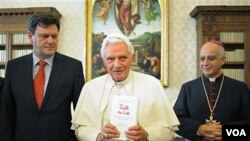 Benedicto XVI quiso lanzar también un llamamiento a rechazar con firmeza la impunidad.