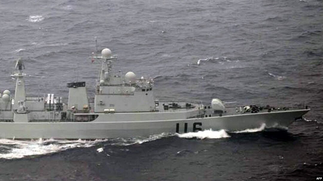 日本防衛廳圖片顯示中國軍艦10月16日穿宮古海峽