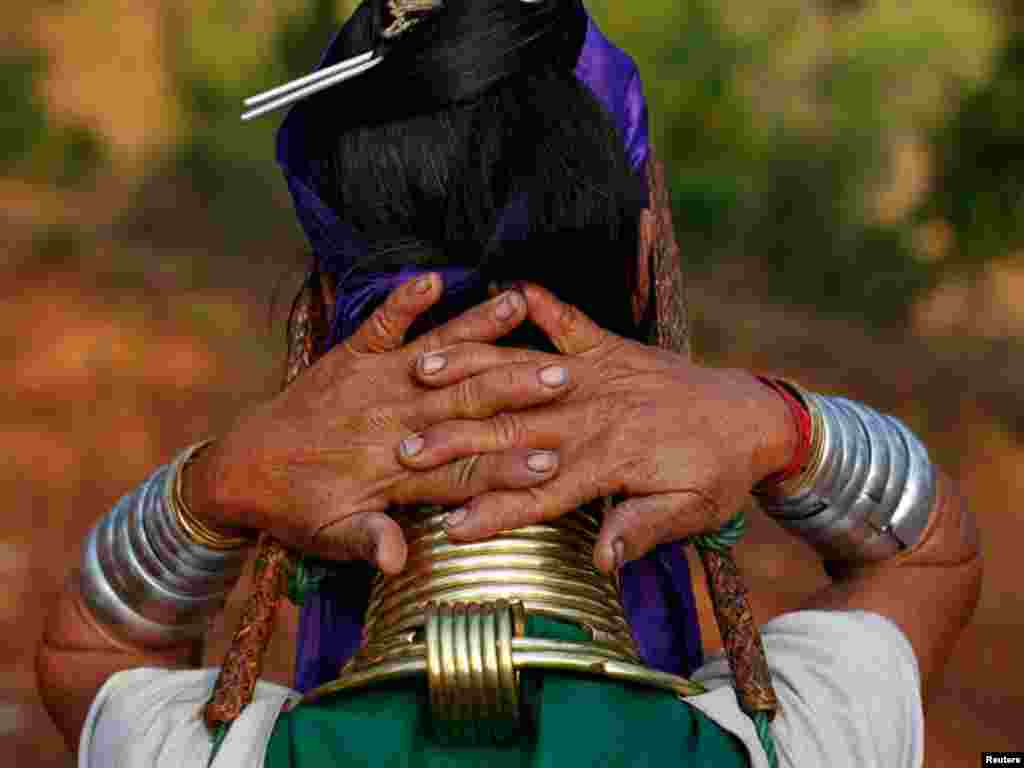 کیان قبیلے کی خواتین اس رنگ کو پہننے کی عادی ہوتی ہیں 