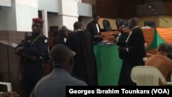 Au Palais de justice d'Abidjan, le 11 janvier 2018. (VOA/Georges Ibrahim Tounkara)