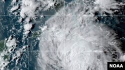 Badai Ida bergerak di atas Kepulauan Kariibia, Kamis, 26 Agustus 2021. (Foto: NOAA via AP)
