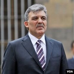 Presiden Turki Abdullah Gul mengeluarkan peringatan kepada Israel.