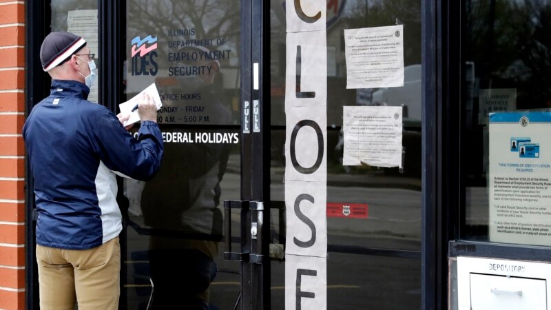 Many Economists Expect Slow Recovery from COVID-19