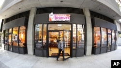 Dunkin' Donuts ha ocupado el primer puesto en fidelidad de clientes en la categoría de café, por seis años consecutivos.