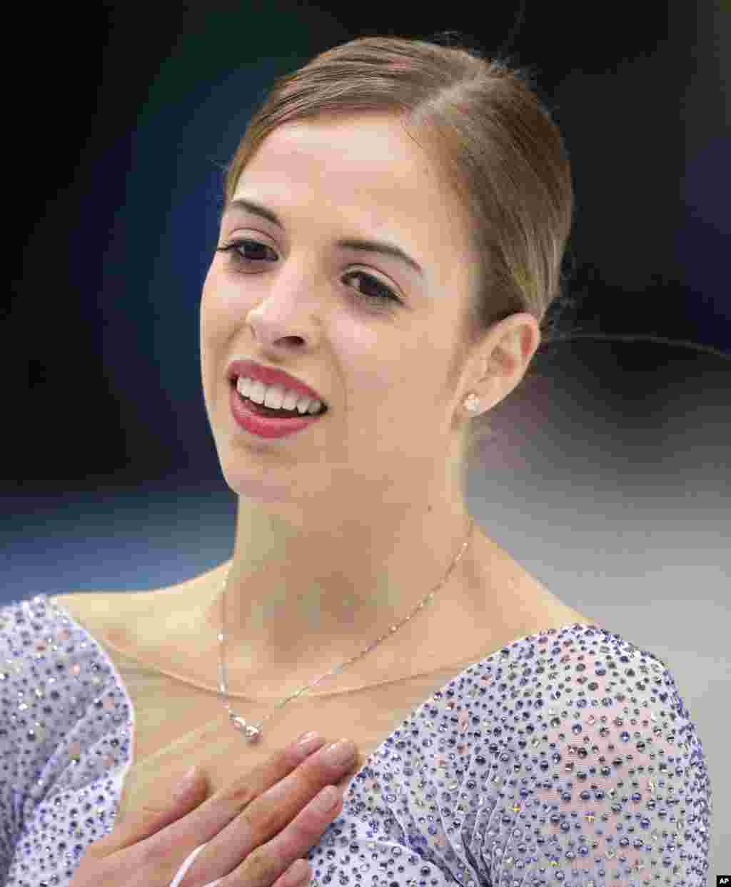L'ancienne championne du monde du patinage, Carolina Kostner, a comparu devant les responsables du Comité olympique italien pour une enquête sur le dopage par son ancien petit ami et champion olympique de la course à pied Alex Schwazer.
