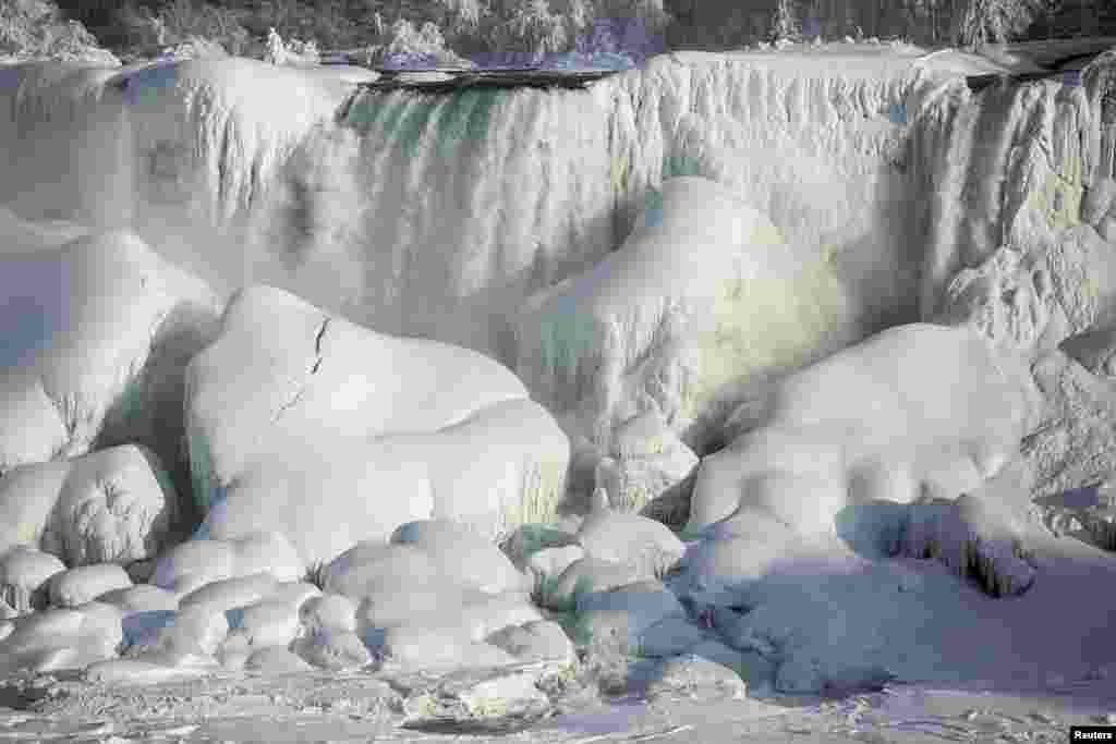 A partially frozen American Falls in sub freezing temperatures is seen in Niagara Falls, between U.S. and Canada, Feb.17, 2015. Temperature dropped to 6&deg;F (-14&deg;C). The National Weather Service has issued a wind chill warning for Western New York until Feb. 20, 2015.