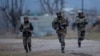 Militants Kill 2 Soldiers in Indian Kashmir 