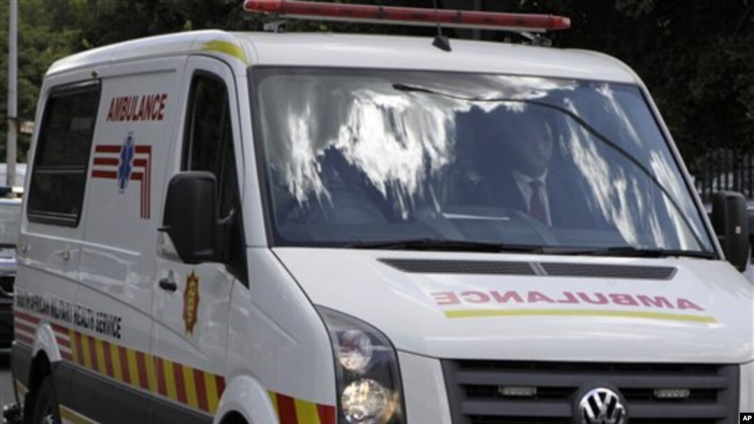 The ambulance carrying former South African President Nelson Mandela leaves Milpark hospital in Johannesburg, South Africa, Jan 28, 2011