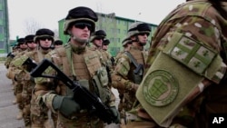Грузинские военнослужащие перед отправкой в Афганистан. Тбилиси. Архивное фото
