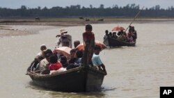 မှတ်တမ်းဓါတ်ပုံ-၂၀၁၇ စက်တင်ဘာလတုန်းက လှေစီးပြေးများကို တွေ့ရစဉ် 