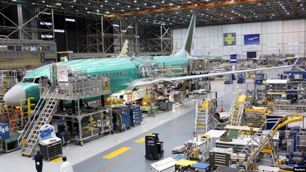 Máy bay Boeing 737 MAX đang được chế tạo tại nhà máy Boeing plant ở Renton, bang Washington (ảnh tư liệu, 12/2015)