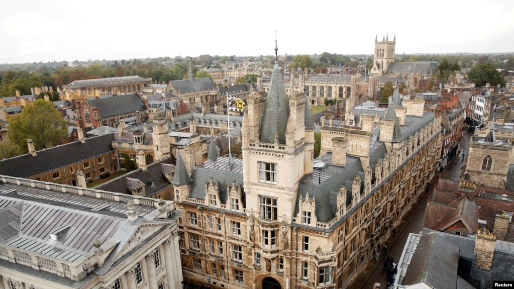 2020年10月1日英国剑桥大学全视图(photo:VOA)