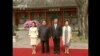 Pemimpin Korea Utara Kim Jong-un, istrinya Ri Sol Ju, Presiden China Xi Jinping dan istrinya Peng Liyuan, 28 Maret 2018. (Foto: CCTV via Reuters).