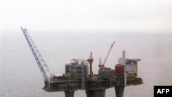 Zbulohen sasi të mëdha nafte në detin Barenc, në Norvegji