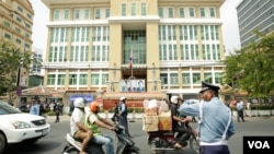 The Phnom Penh Municipal Court building, January 16, 2020. (Malis Tum/VOA Khmer) 