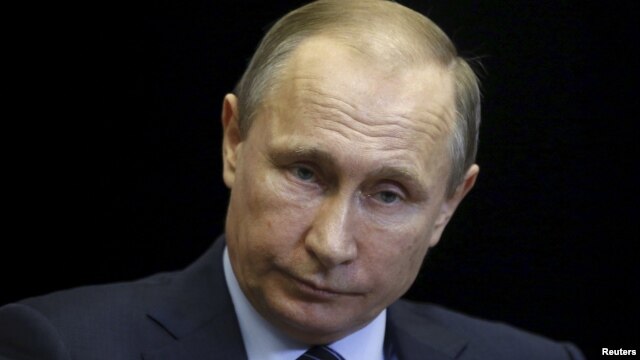 El presidente ruso, Vladimir Putin, dice que parece que Turquía está llevando las relaciones con Moscú a un punto muerto.