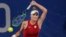 Marketa Vondrousova, moun repiblik Czech, nan match li kont Ayisyen Japonez Naomi Osaka ki tap jwe pou Japon, 27 Jiye, 2021. 