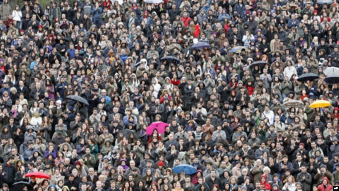 Demonstrators protest against the Scientific and Technological Research Council of Turkey [TUBITAK] over the exclusion of articles commemorating Charles Darwin's 200th birthday from a scientific journal published by TUBITAK, in Ankara, Turkey, March 2009.