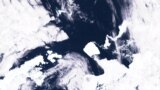Satelitski snimci najvećeg ledenog brijega na svijetu na Antarktiku
