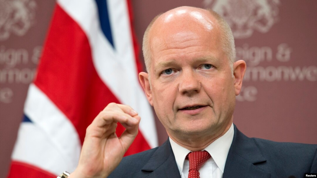 Menteri Luar Negeri Inggris William Hague memperingatkan Rusia agar tak mengganggu pilpres di Ukraina, di London hari Kamis (15/5). 