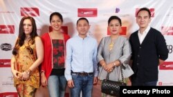 (ki-ka) Wulan Guritno, Prisia Nasution, Lukman Sardi, Edwin Nazir, bersama ibu Molly Prabawati, Kasubdit Festival dan Eksibisi Film, Direktorat Pengembangan Industri Perfilman Kementerian Pariwisata dan Ekonomi Kreatif