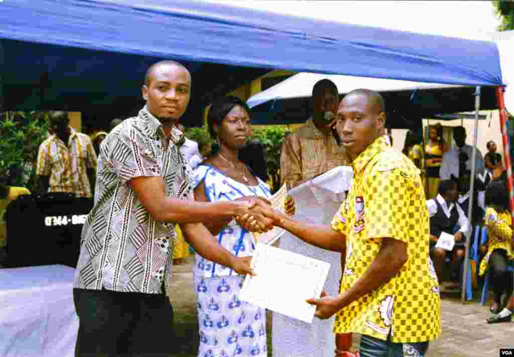 Abeogyan Abdul-Aziz, a VOA listener, graduating high school in Accra, Ghana.