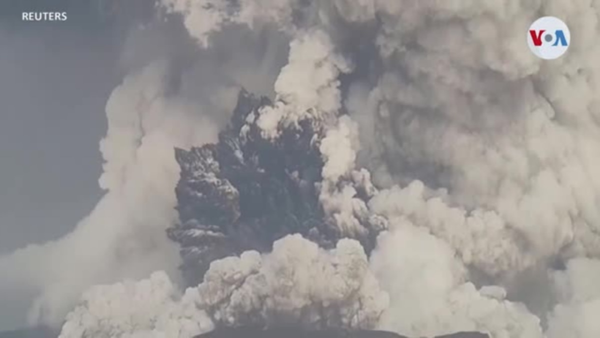 Científicos luchan por monitorear el volcán Tonga después de una erupción  masiva