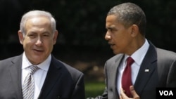 PM Benjamin Netanyahu dan Presiden AS Barack Obama dalam pertemuan bulan Juli tahun lalu. Netanyahu mengecam pernyataan Obama atas tapal batas tahun 1967.