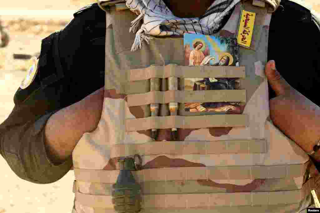 Irak Musul&#39;da Hristiyan savaşçı