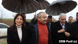 11 Ocak 2025 - DEM Parti İmralı heyeti Edirne Cezaevi'nde Selahattin Demirtaş ve Selçuk Mızralı'yı ziyaret etti