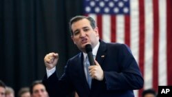 Kandidat calon presiden Partai Republik, Senator Ted Cruz, berbicara dalam kampanye di Scotia, New York (7/4). (AP/Mike Groll)