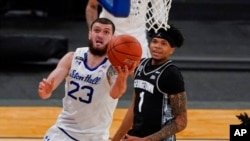 MA Amerika menilai regulasi NCAA yang membatasi tunjangan pendidikan bagi atlet kampus melanggar UU Antimonopoli Sherman. 